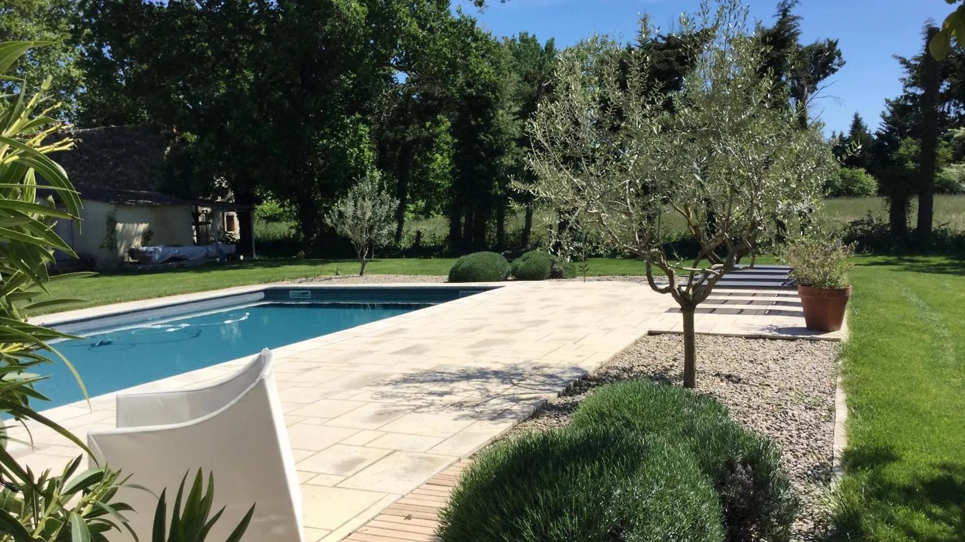 Holiday home Prestigious Mas: Countryside Retreat near Avignon with Pool Villa Caumont-sur-Durance