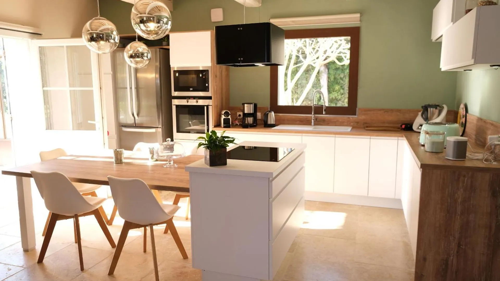 Prestigious Mas: Countryside Retreat near Avignon with Pool Villa Caumont-sur-Durance France
